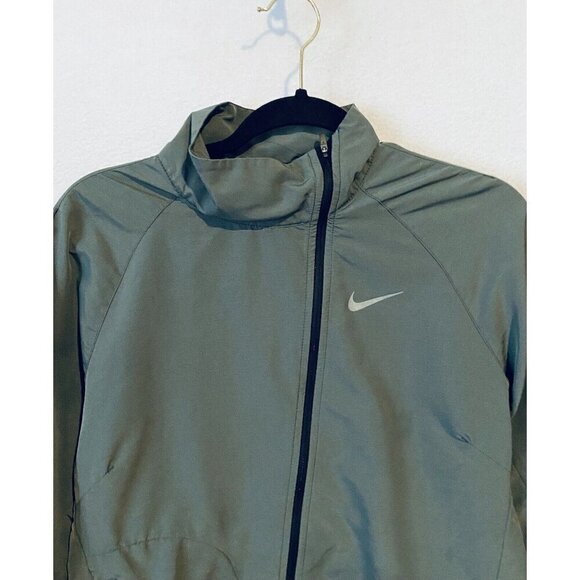 Nike Windbreaker Jacket Womens Medium Gray Swoosh Asymmetrical Full Zip Running - Picture 3 of 8
